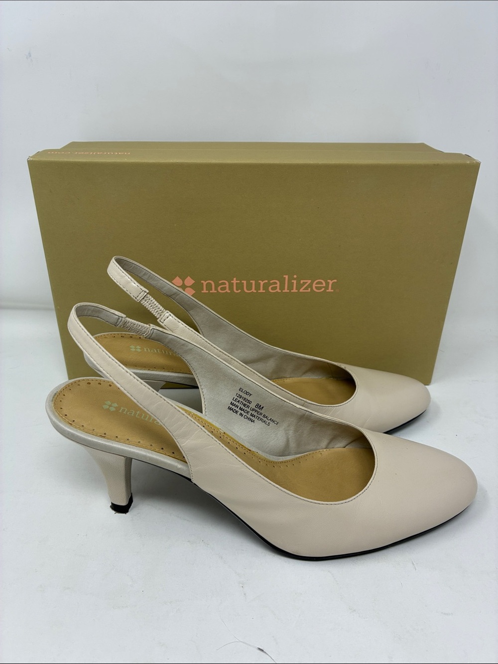 Naturalizer Elody Palomino Slingback Pumps – Comfortable Classic Style Size: 8M